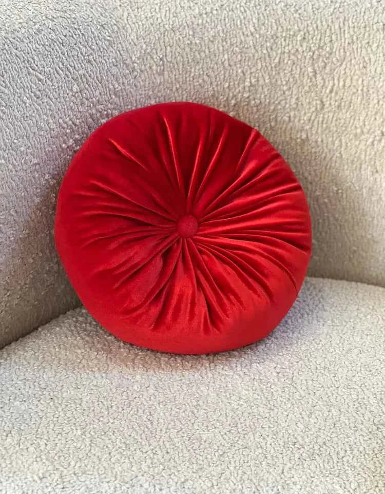 Round velvet pillow- Tomato Red