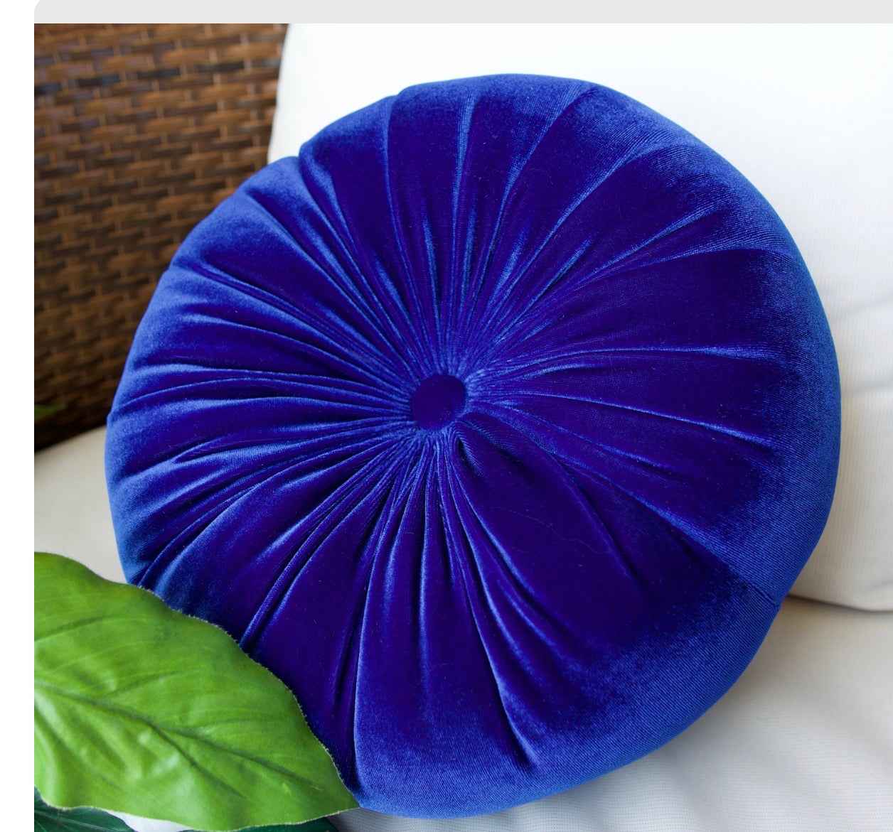 Royal Blue Velvet Round Throw Pillow – 12” Diameter