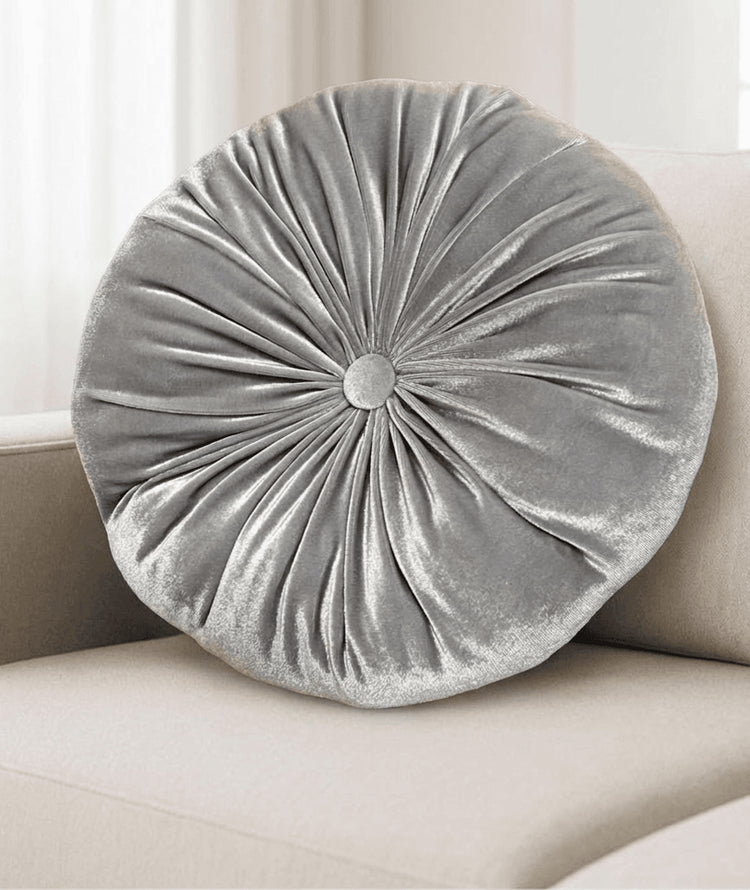 Round velvet pillow Silver