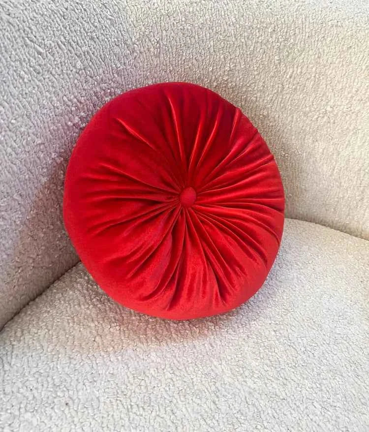 Round velvet pillow- Tomato Red
