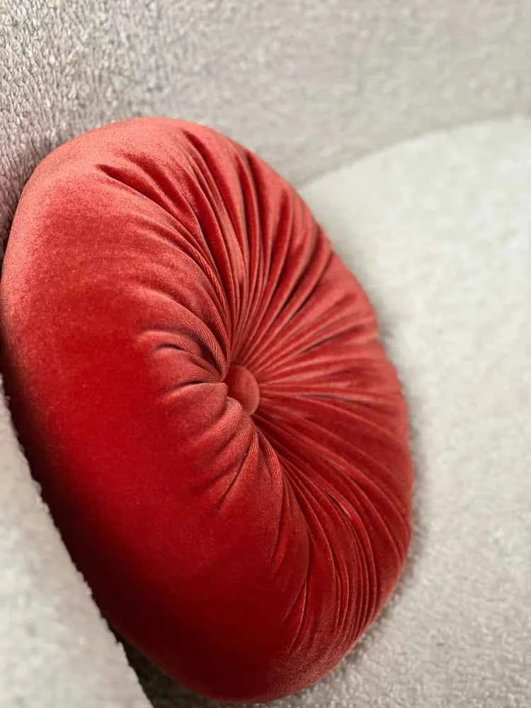 Round velvet pillow -Sienna
