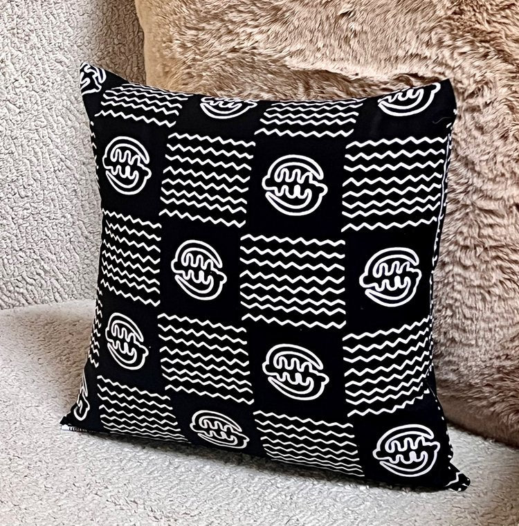 African Throw Pillow Cover - Vibrant and Authentic Decorative Accent for Your Home