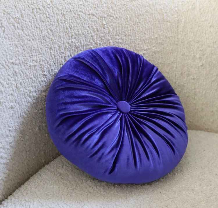 Round velvet pillow - Ink
