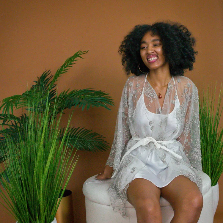LILA ROBE