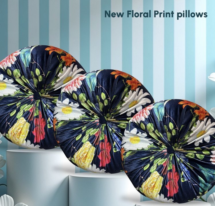 Round Velvet Floral Pillow - Luxurious Floral Comfort for Your Home